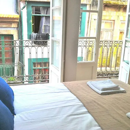 Historical Porto Apartment Room photo