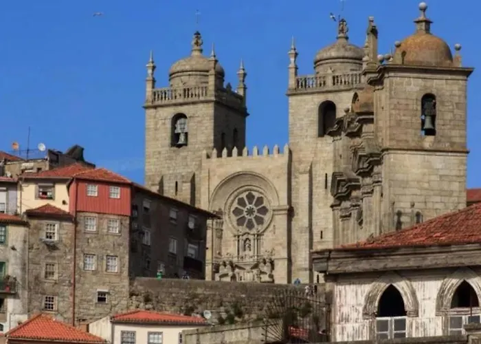 Historical Porto Apartment
